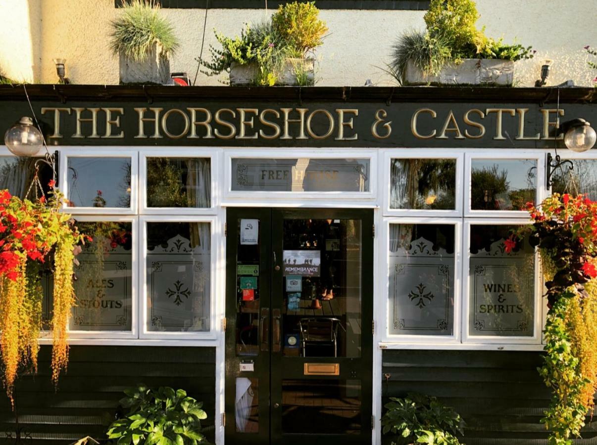 The Horseshoe & Castle Rochester  Exterior photo